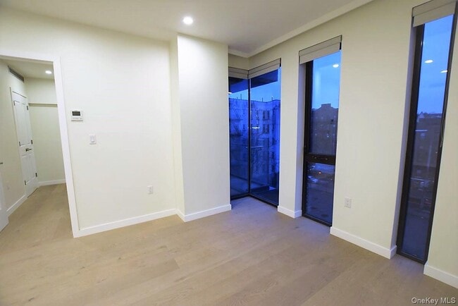 Building Photo - 41-26-41-44 44th St