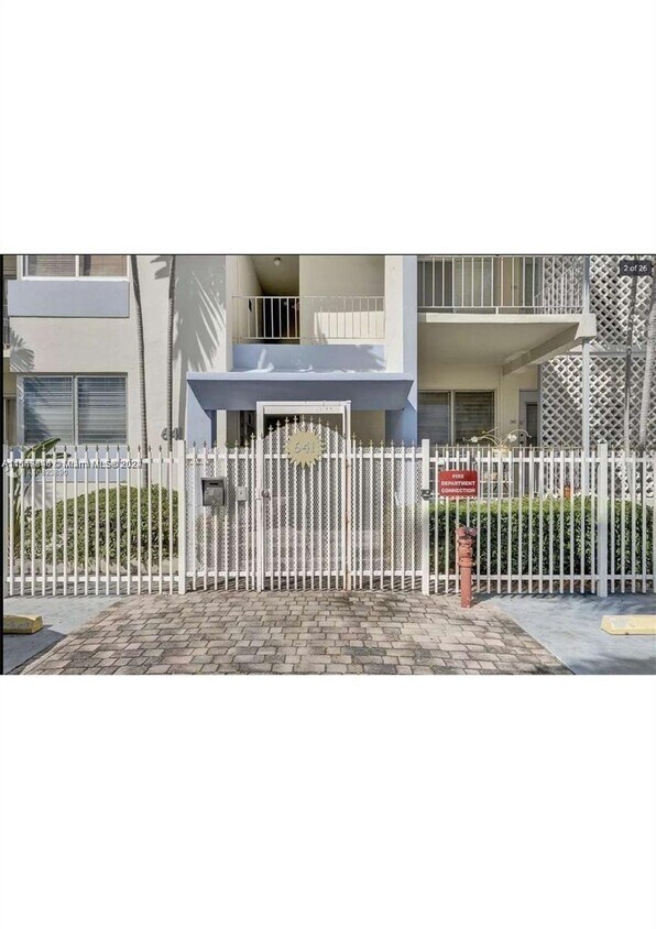 641 Espanola Way Unit 4, Miami Beach, FL 33139 Condo for Rent in