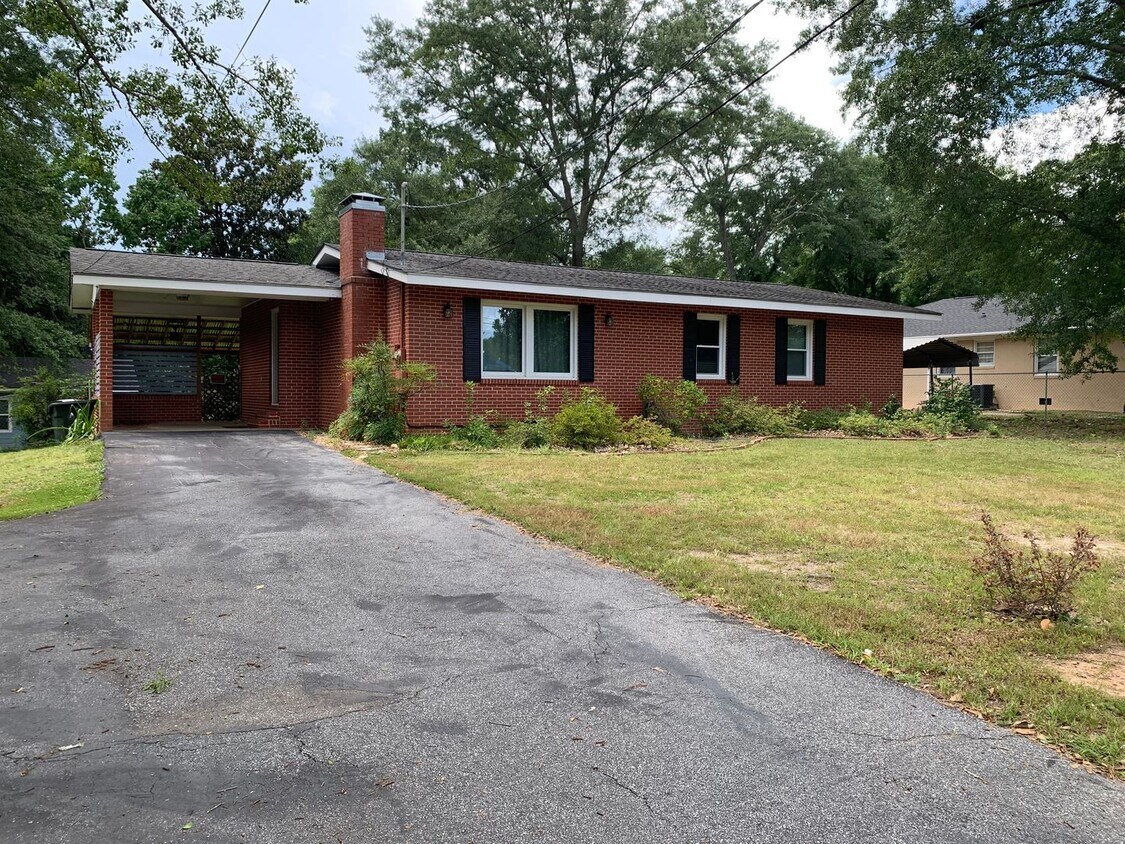 Foto principal - Super Cute One Level Home Across from New ...