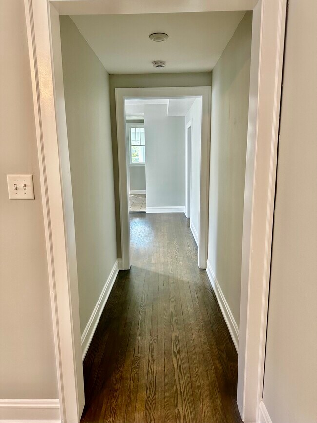 Fotografía del edificio - 2501 Grove St