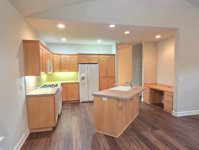 Foto del edificio - 2423 NW Awbrey Rd