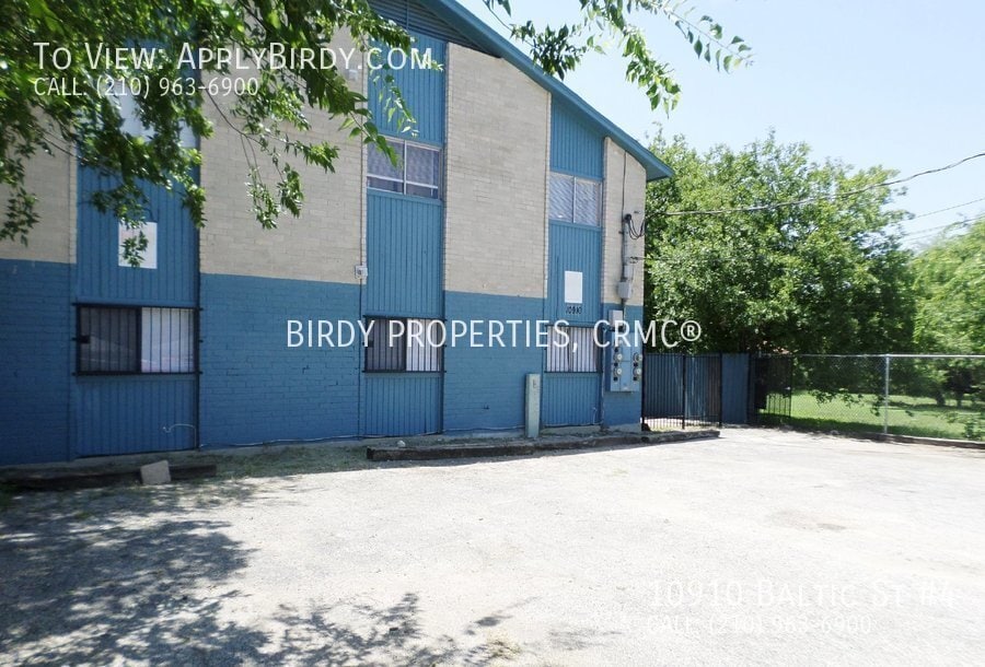 *2bed, 1bath Unit near North Star Mall* House Rental in San Antonio