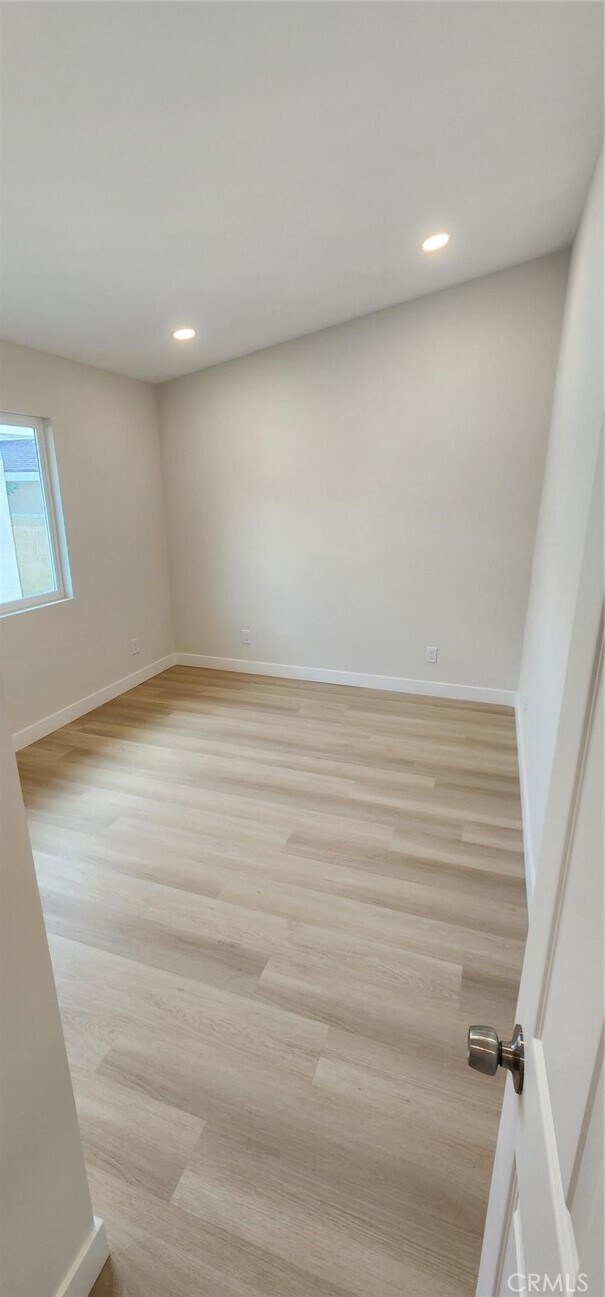 Foto del edificio - 3168 Sanchez St N