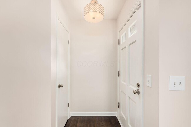 Foto del edificio - 336 E Weisheimer Rd