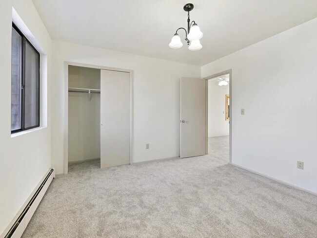 Foto del edificio - 1140 Walnut Ave