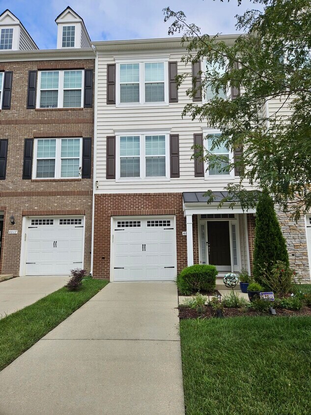 4805 Six Forks Dr, Upper Marlboro, MD 20772 Townhome Rentals in Upper