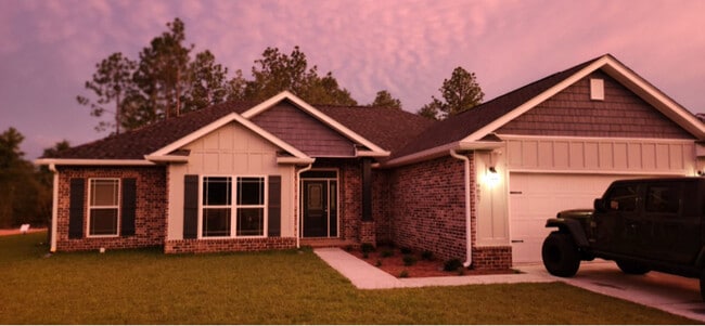 Building Photo - 9867 Shangri La West Rd