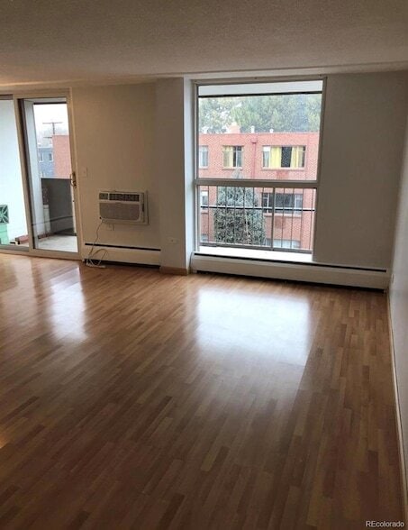 Photo - 799 Dahlia Street Unit 304