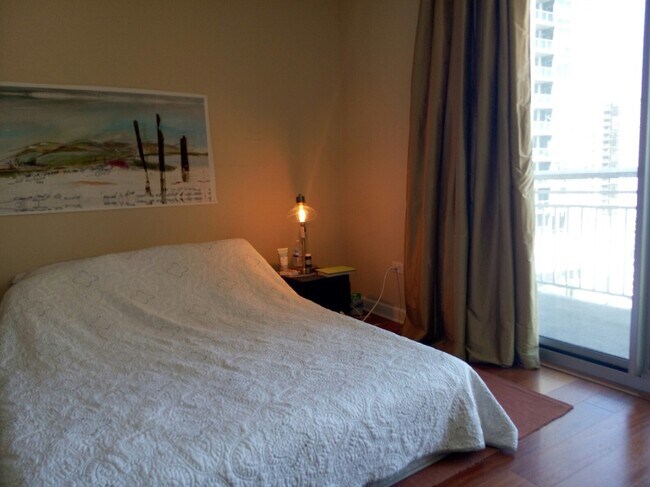 Foto del edificio - 1400 S Michigan Ave