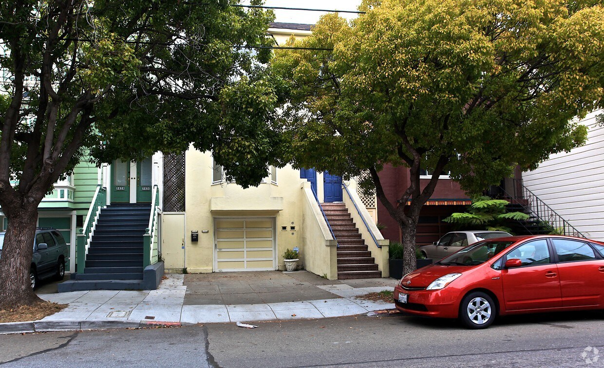 Building Photo - 3822 26th St