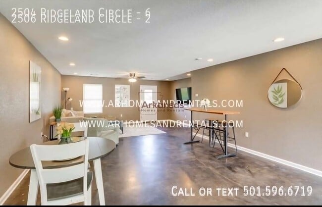 Foto del edificio - 2506 Ridgeland Cir