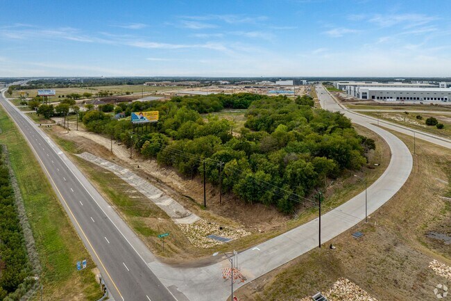 Building Photo - Welcome to Your Private Retreat in the Hea...