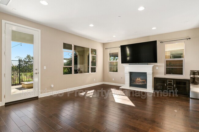 Foto del edificio - 1513 White Sage Way