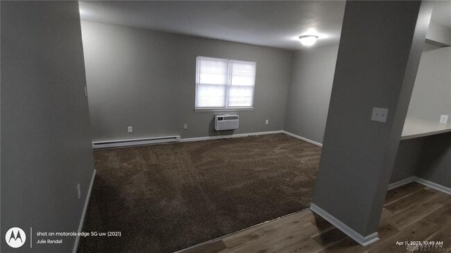 Building Photo - 4627 Far Hills Ave