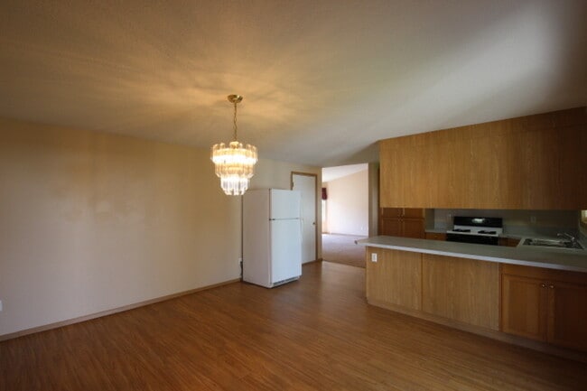Building Photo - 1707 NW 8th Ave
