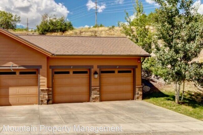 Foto del edificio - 3 br, 2 bath House - 1261 W. Black Rock Tr...
