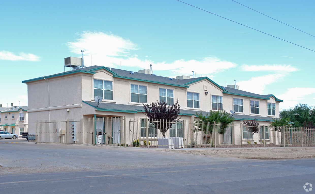 Primary Photo - Mission Pass Townhomes