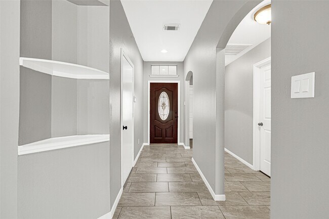 Building Photo - 5318 Champions Way Ln