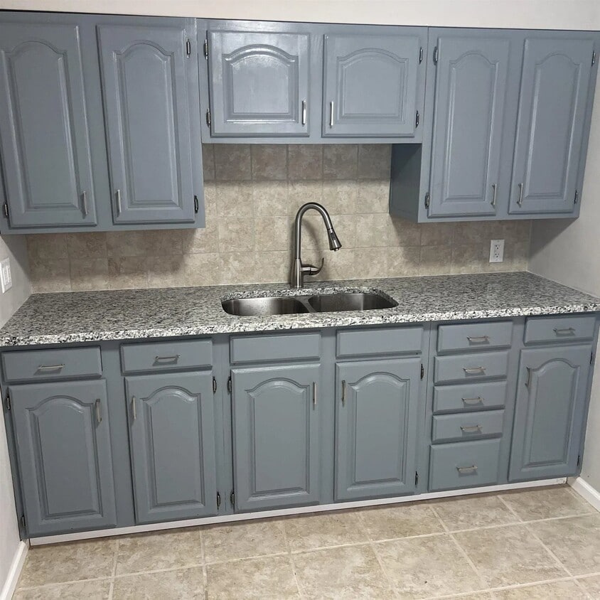 Foto del edificio - 1525 N Adams St