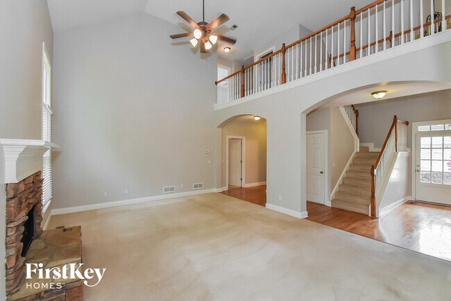 Building Photo - 107 Baywood Ln