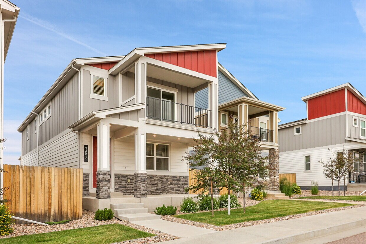 Primary Photo - $2,550 - 3 Bed, 2.5 Bath Home in Colorado ...