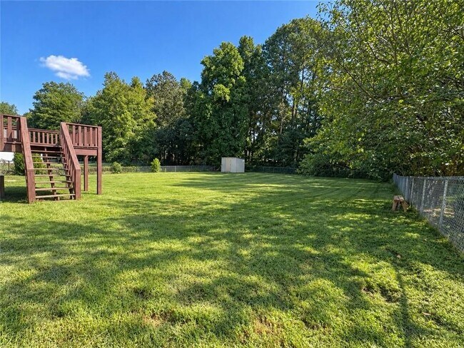 Foto del edificio - 154 Camden Woods Dr