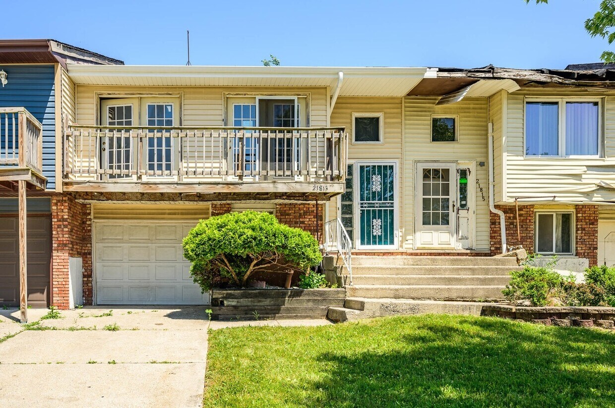 21813 Peterson Ave, Sauk Village, IL 60411 Townhome Rentals in Sauk