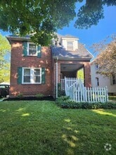 Building Photo - 208 Pennsylvania Ave