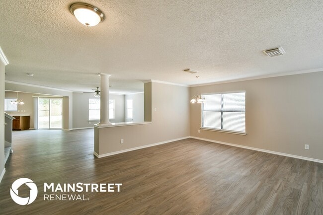 Building Photo - 8148 Chestnut Barr Dr