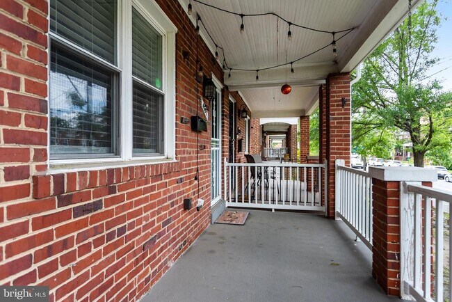 Foto del edificio - 4627 12th St NE