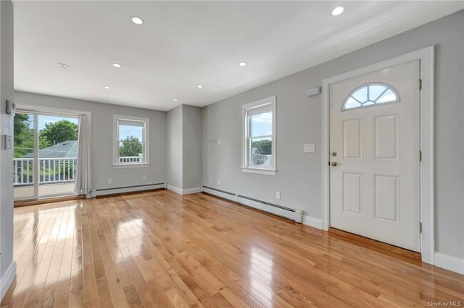 Building Photo - 41 Kimball Ave