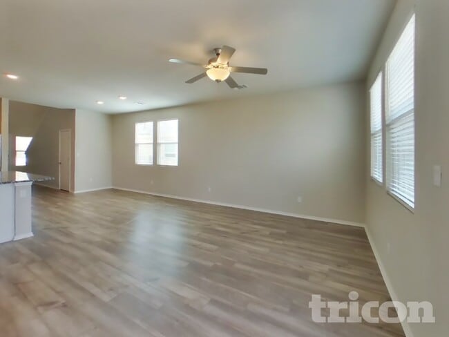Building Photo - 3517 Stride Ln