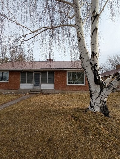 Primary Photo - 80 Mountain Dr