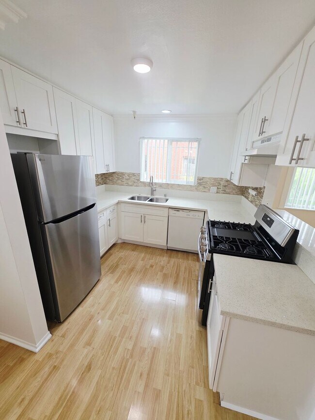 Foto del edificio - 319 Concord St