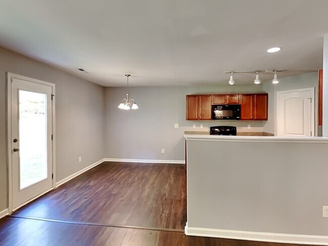 Building Photo - Spacious 3-Bedroom Home with Loft and Main...