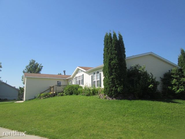 Building Photo - 5101 7th Ave N