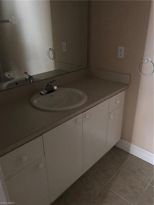 Foto del edificio - 4109 Bellasol Cir