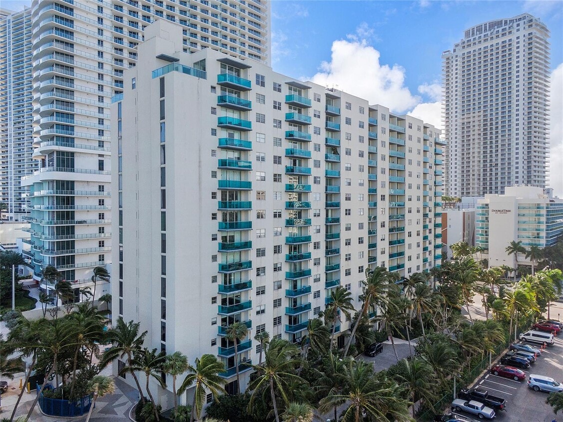 4001 S Ocean Dr Unit , Hollywood, FL 33019 Condo for Rent in