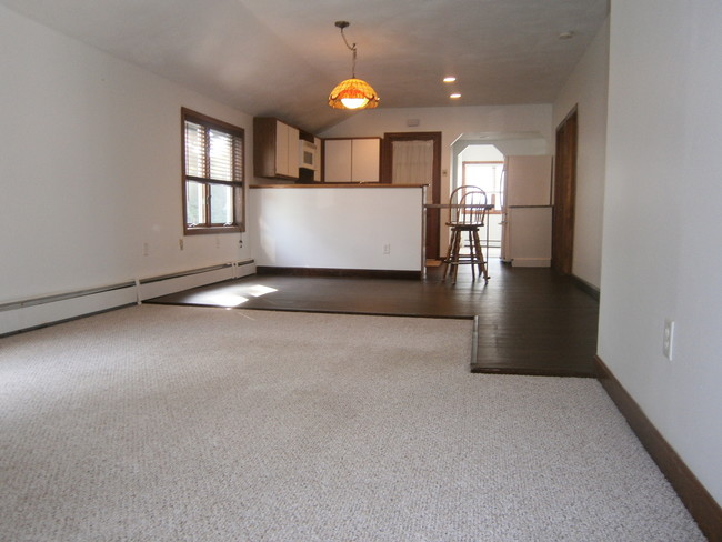 living/dinning/kitchen - 105 Summer St