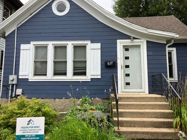 Building Photo - 517 E Johnson St