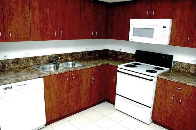 Foto del edificio - 5211 NW 17th Ave
