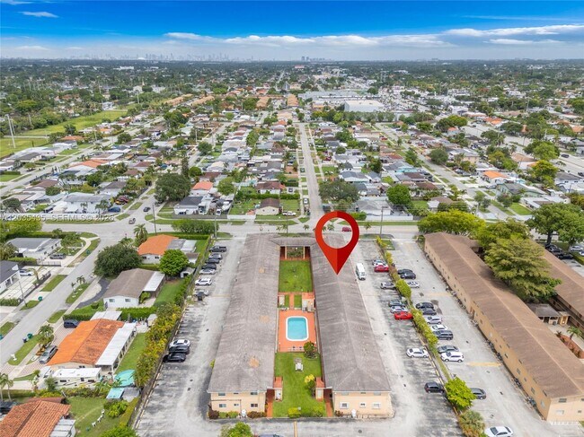 Foto del edificio - 3800 SW 102nd Ave