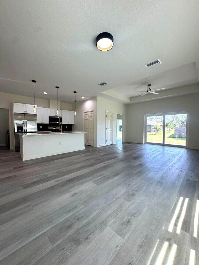 Foto del edificio - 9415 Acco Ave
