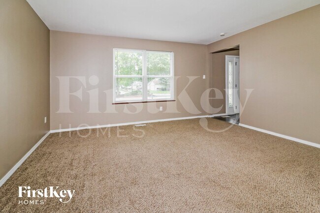 Foto del edificio - 14345 River Oaks Ct