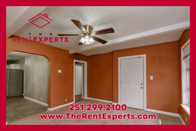 Building Photo - 100 Esplanade Ave