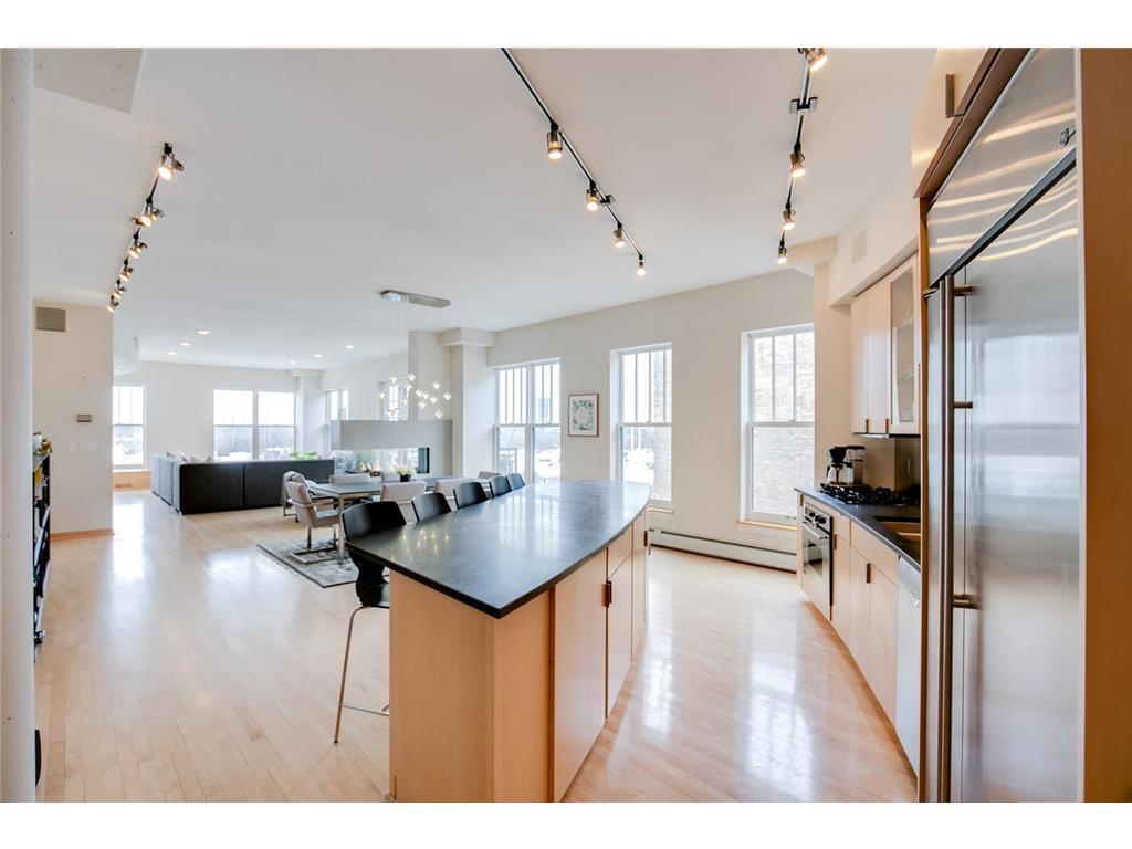 Foto principal - 408 N 1st St