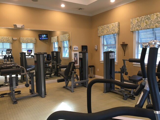 Olive Grove Apartments Fitness Center - Olive Grove Apartment Homes