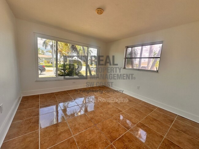 Foto del edificio - 4403 SE 19th Pl