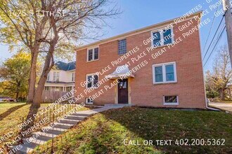 Building Photo - 1425 S 11th St