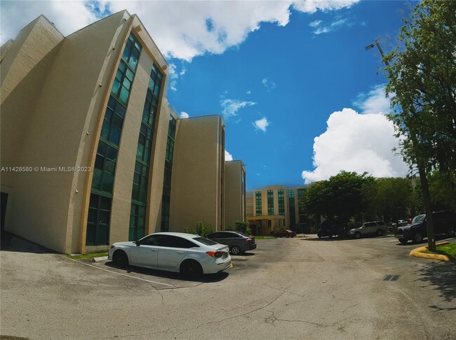 Foto del edificio - 2075 SW 122nd Ave